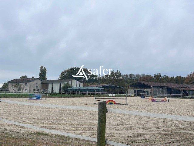 Proprietà equestre In vendita Puy-de-Dôme