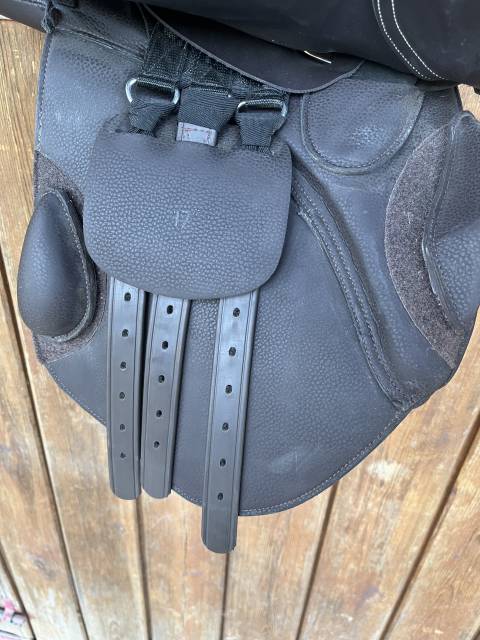 Sella mista Norton  17" - 2024