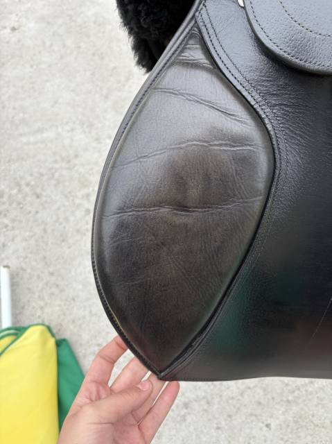 Sella da salto ostacoli  Selle d’obstacle canyon HKM 16.5" - 2017