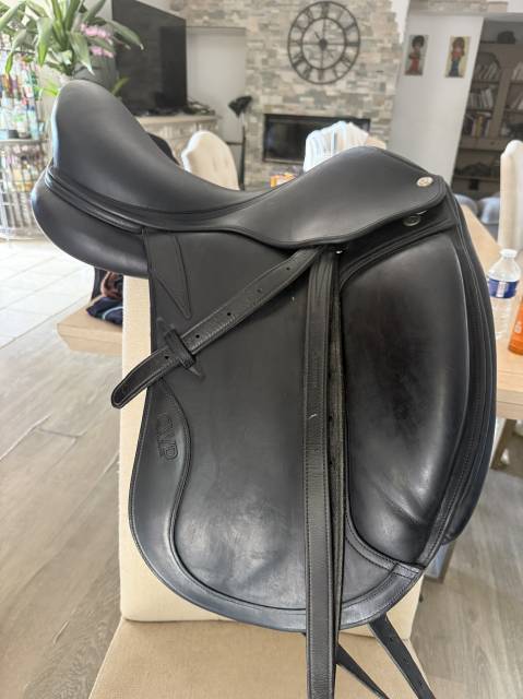 Sella da dressage CWD SE08 17.5" - 2016