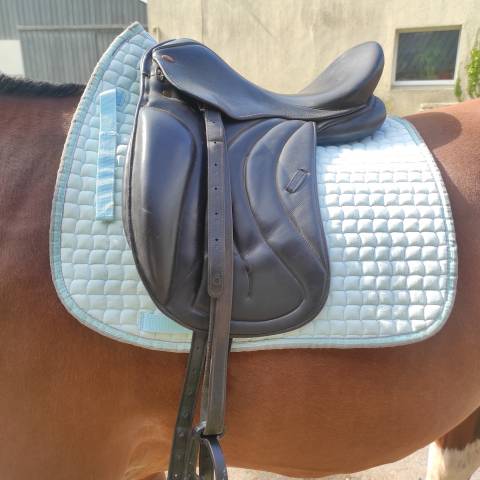 Sella da dressage Eric Thomas  17" - 2010