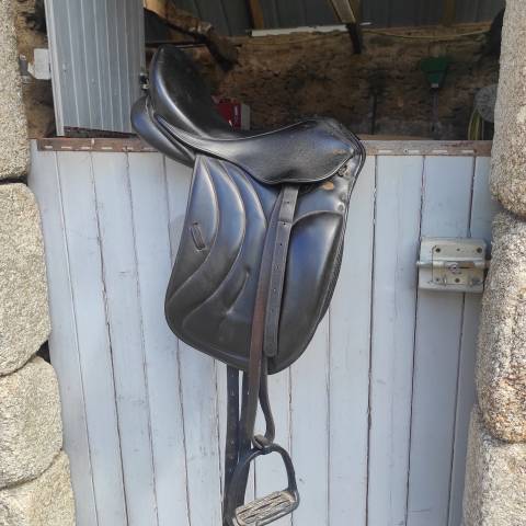 Sella da dressage Eric Thomas  17" - 2010