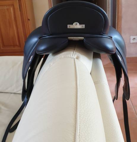 Sella da dressage Bates  17.5" - 2020