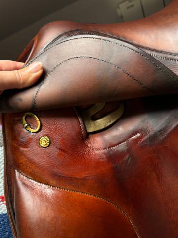 Sella da dressage Delgrange  17.5" - 2013