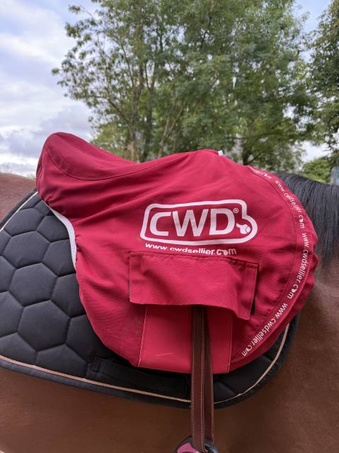 Sella da salto ostacoli CWD  18" - 2021