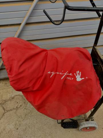 Sella da salto ostacoli Equipe  17.5" - 2023