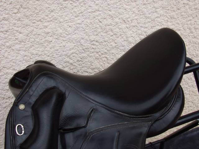 Sella da dressage Devoucoux  17" - 2003
