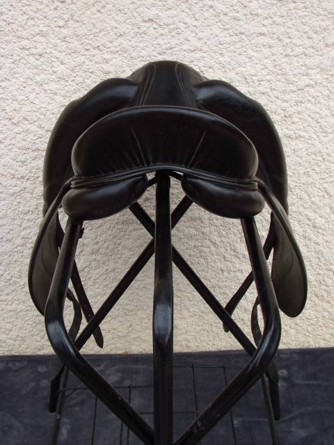 Sella da dressage Devoucoux  17" - 2003
