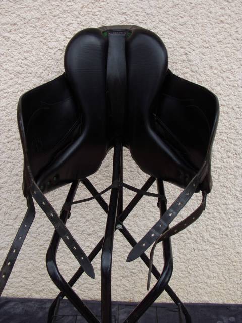 Sella da dressage Devoucoux  17" - 2003