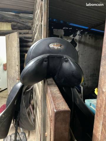 Sella da dressage Tekna  17.5" - 2020