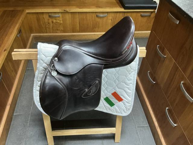 Sella da salto ostacoli Erreplus JD 17" - 2021