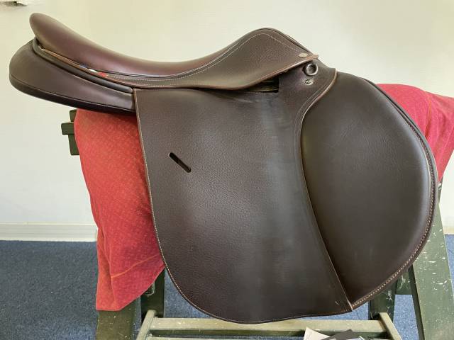 Sella da salto ostacoli PLS  17.5" - 2021