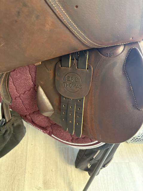 Sella mista Eric Thomas  18" - 2022