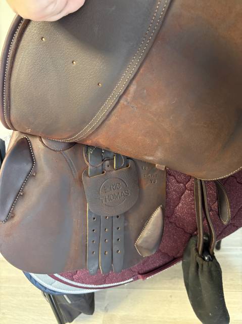 Sella mista Eric Thomas  18" - 2022