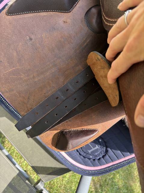 Sella da salto ostacoli Antarès  17" - 2024