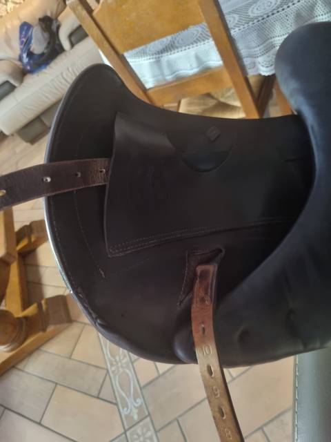 Sella da dressage Prestige Italia  17" - 2015