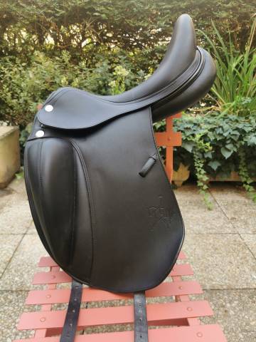 Sella da dressage Prestige Italia  17" - 2024