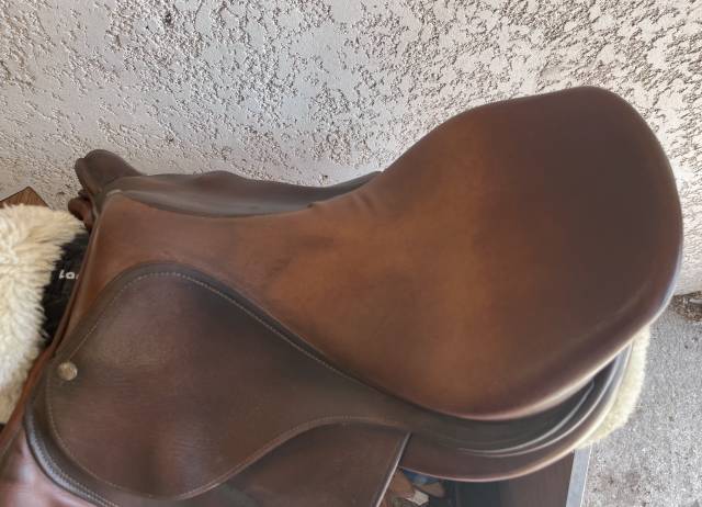 Sella da salto ostacoli Delgrange  17" - 2020