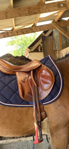 Sella da salto ostacoli Devoucoux  17" - 2009