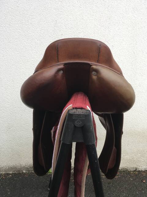 Sella da salto ostacoli CWD  18" - 2011