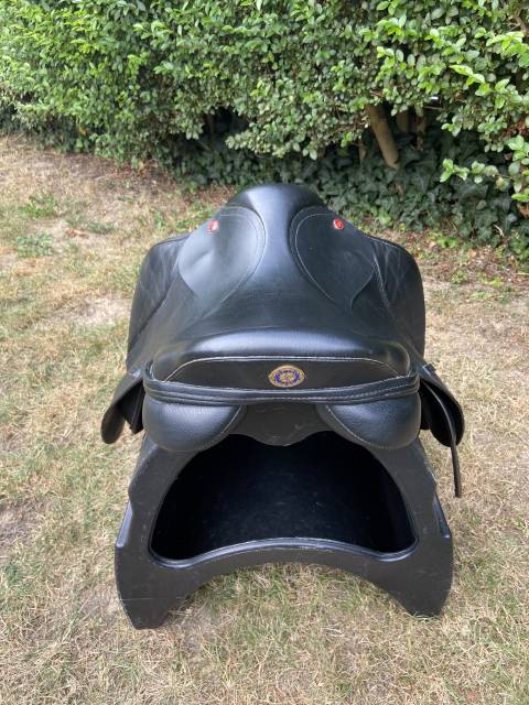 Sella Junior / Sella Pony KENT & MASTERS  16.5" - 2023