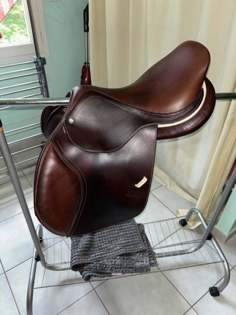 Sella da salto ostacoli GBS  16.5" - 2020