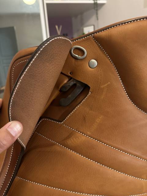 Sella da salto ostacoli Butet  17" - 2023