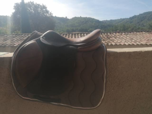 Sella da salto ostacoli Hervé Godignon Sur mesure 17.5" - 2010