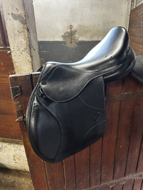 Sella mista Time Rider Selle Newtime Stationata 17.5" - 2022