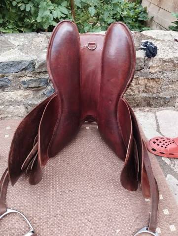 Sella da trekking Forestier Randonnée 18" - 2010