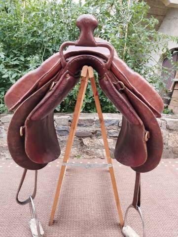 Sella da trekking Forestier Randonnée 18" - 2010