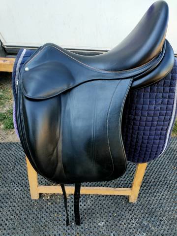Sella da dressage Childeric  18" - 2008