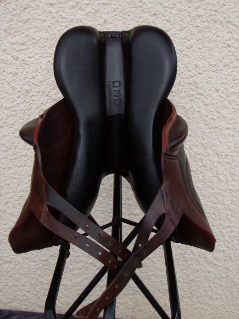 Sella da salto ostacoli Devoucoux  18" - 2016