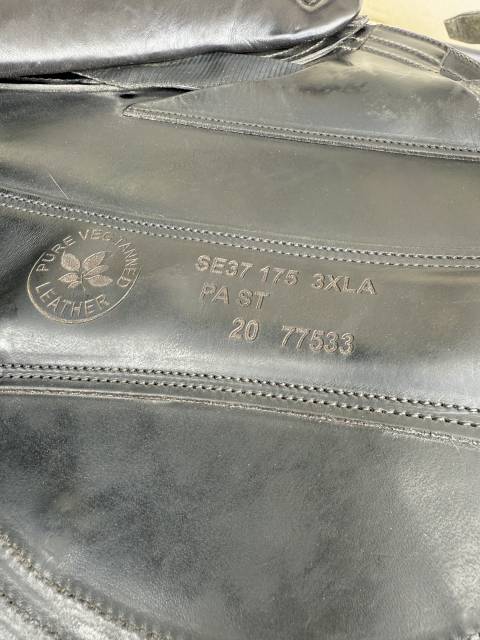 Sella da dressage CWD  17.5" - 2020