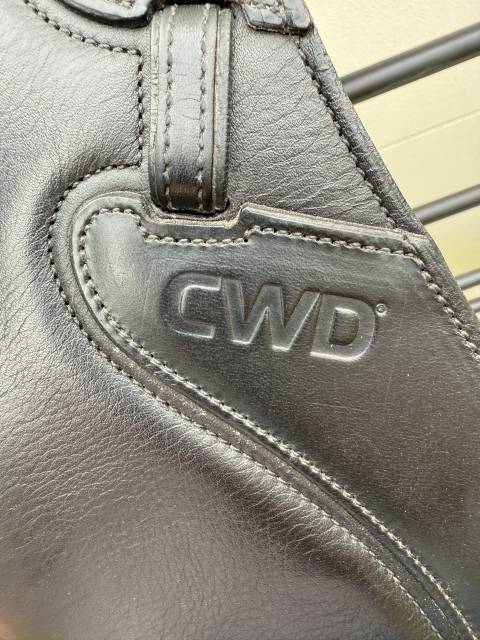 Sella da dressage CWD  17.5" - 2020