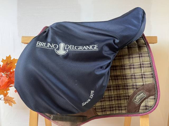 Sella da salto ostacoli Delgrange  18" - 2015