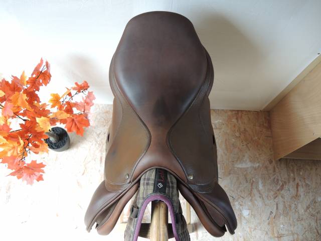 Sella da salto ostacoli Delgrange  18" - 2015