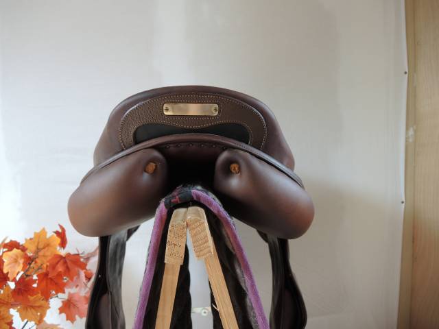 Sella da salto ostacoli Delgrange  18" - 2015