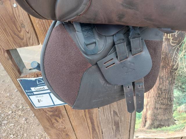 Sella mista Ideal  17.5" - 2024