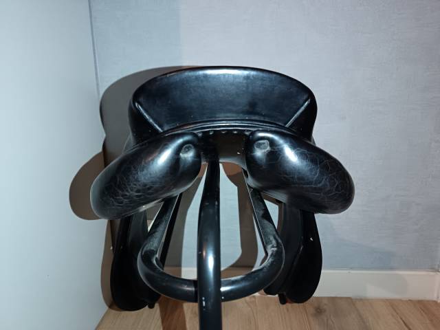 Sella da salto ostacoli Delgrange  17.5" - 2007