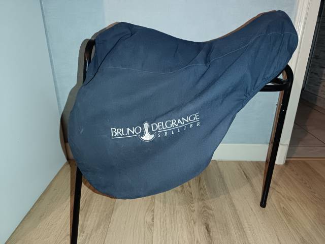 Sella da salto ostacoli Delgrange  17.5" - 2007