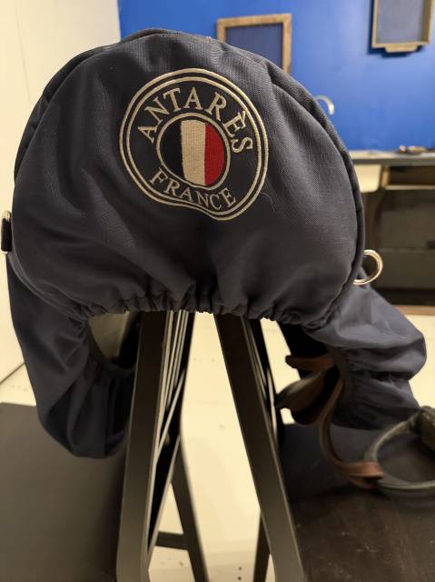 Sella da salto ostacoli Antarès  17" - 2020