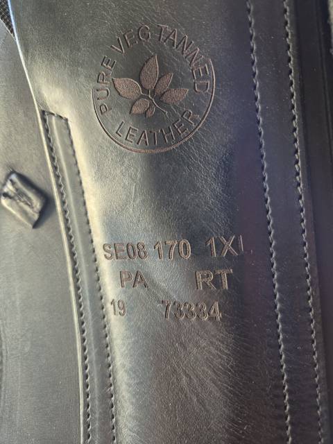 Sella da dressage CWD SE08 17" - 2019