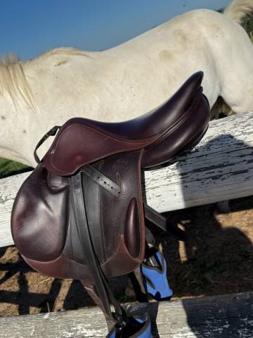 Sella da salto ostacoli Devoucoux  16.5" - 2019