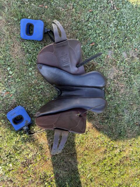 Sella da salto ostacoli Devoucoux  16.5" - 2019