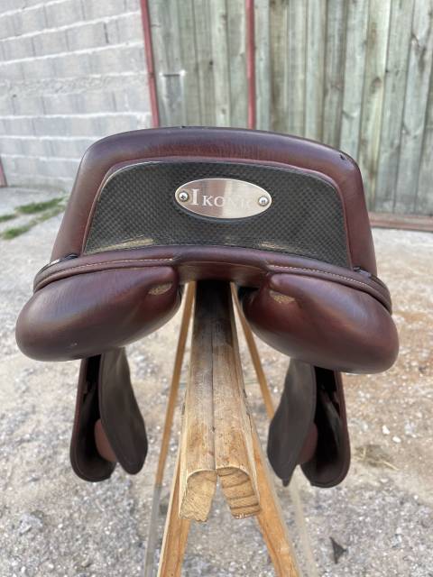 Sella mista Ikonic  17" - 2020