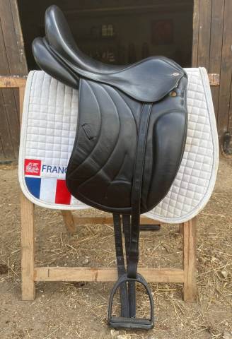 Sella da dressage Eric Thomas  17.5" - 2017