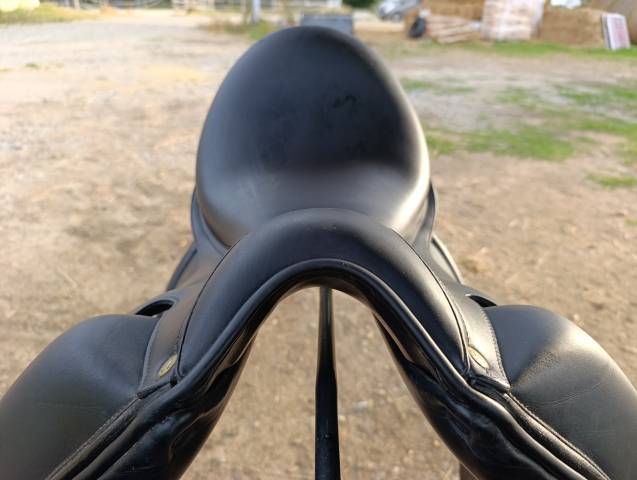 Sella da dressage Aulion  16" - 2021