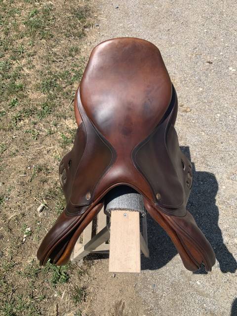 Sella da salto ostacoli Delgrange  17" - 2017