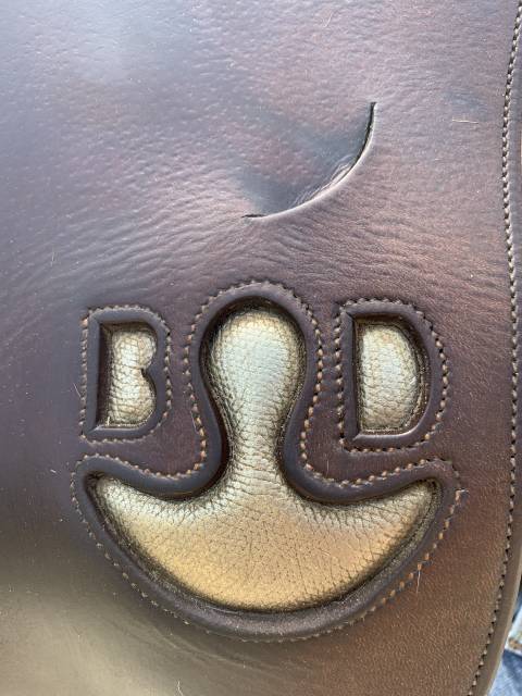 Sella da salto ostacoli Delgrange  17" - 2017